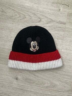 Baby Gap Disney Mickey Mouse Beanie - size 0-6 months